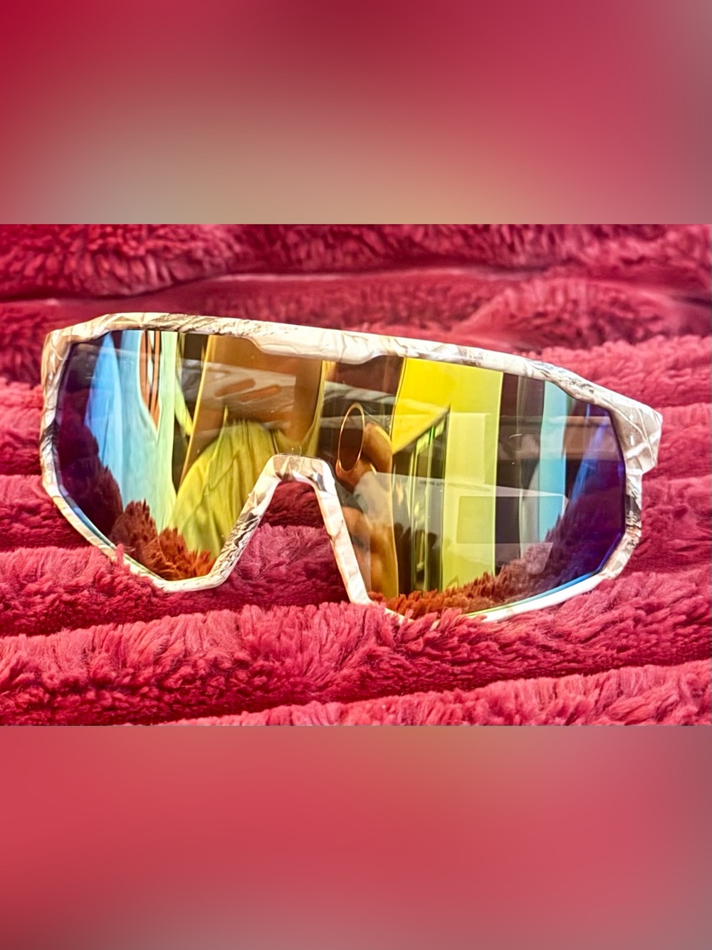 🕶️Men's Camouflage Sport Shield Sunglasses - Gold Mirrored Lens